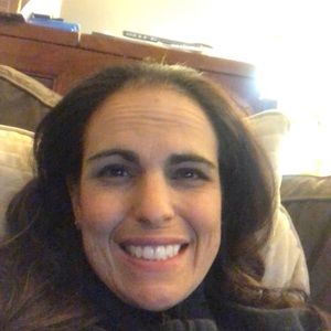 Meet your Posher, Lena